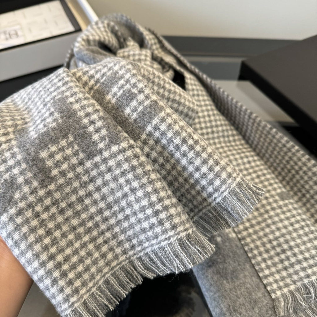 Chanel Houndstooth Fringe Scarf — detail