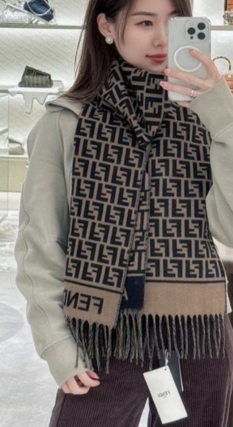Fendi FF-Pattern Fringed Scarf — model